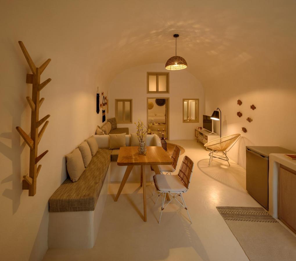 Suite Home Santorini Fira  Zewnętrze zdjęcie