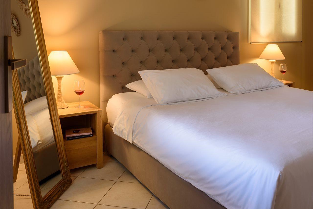 Suite Home Santorini Fira  Zewnętrze zdjęcie