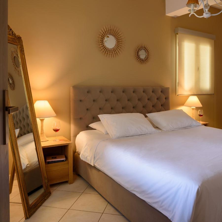 Suite Home Santorini Fira  Zewnętrze zdjęcie