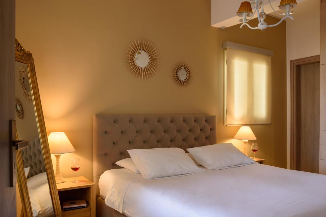 Suite Home Santorini Fira  Zewnętrze zdjęcie