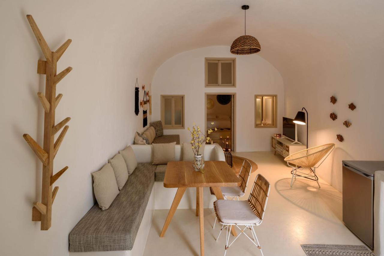Suite Home Santorini Fira  Zewnętrze zdjęcie