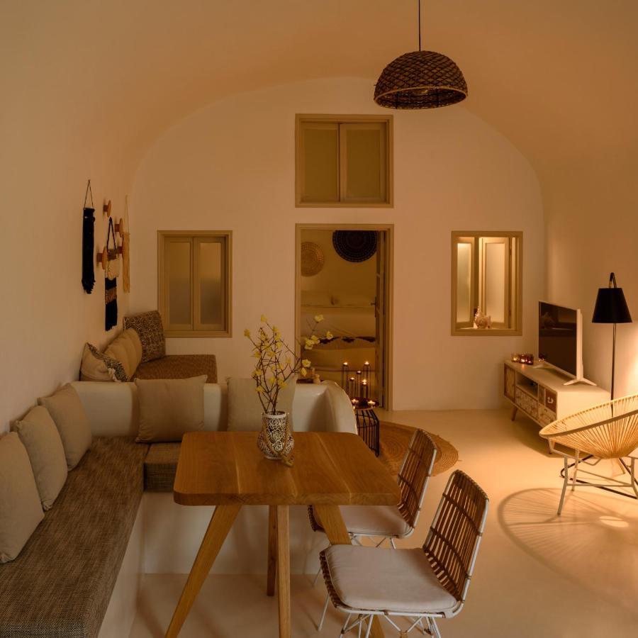 Suite Home Santorini Fira  Zewnętrze zdjęcie
