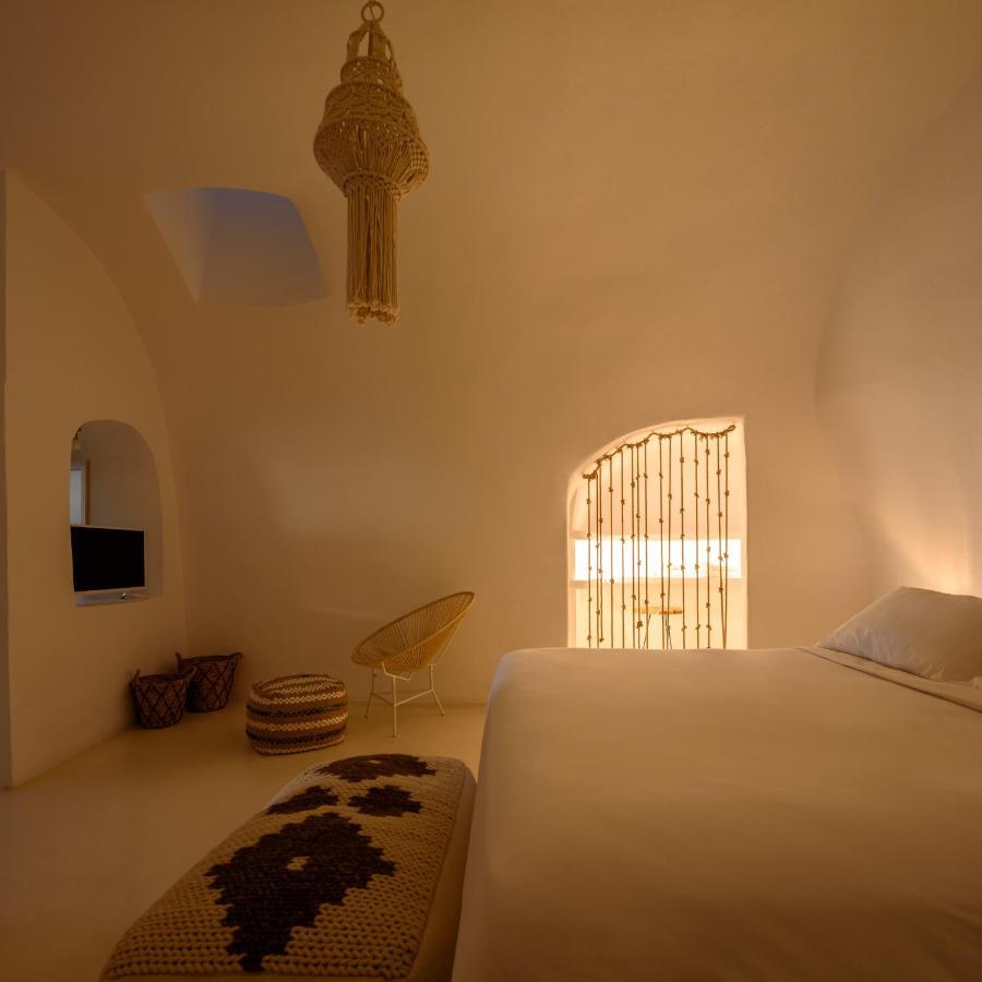 Suite Home Santorini Fira  Zewnętrze zdjęcie