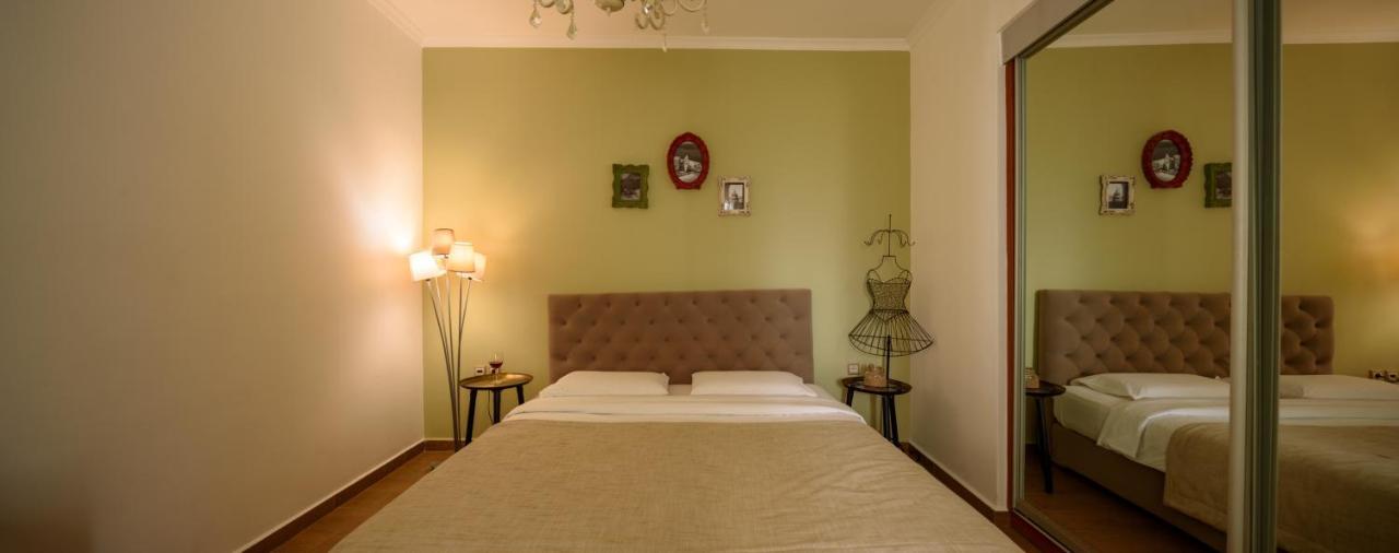 Suite Home Santorini Fira  Zewnętrze zdjęcie